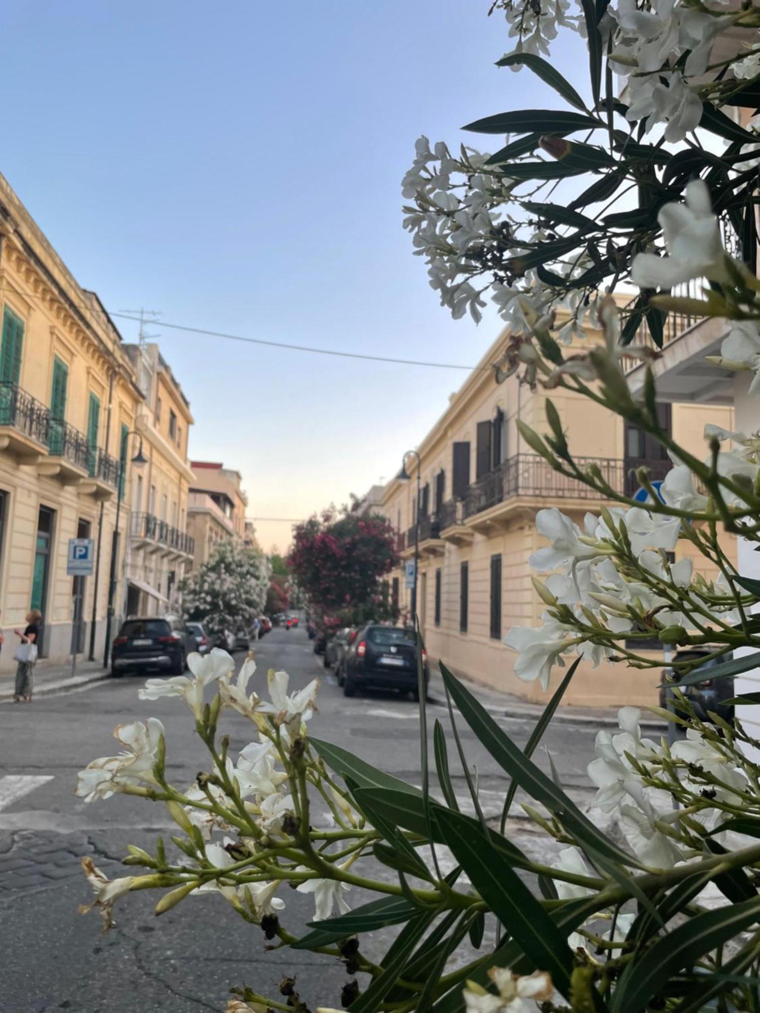 La Cattedrale Reggio di Calabria Exterior foto