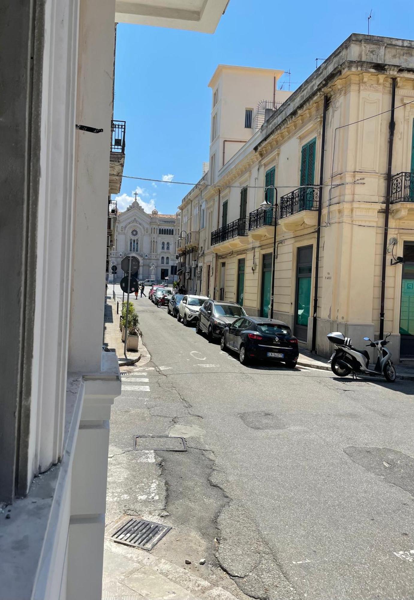La Cattedrale Reggio di Calabria Exterior foto